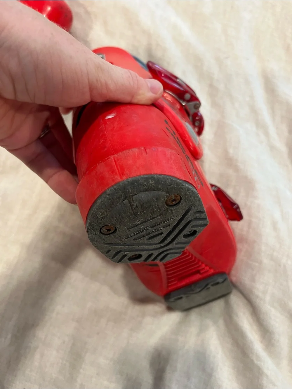 HEAD Carve 21.5 Kids Red Ski Boots with Gray Accents